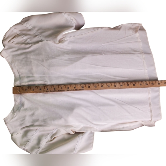 LOFT Cream Short Sleeve Blouse. XS - Picture 11 of 12
